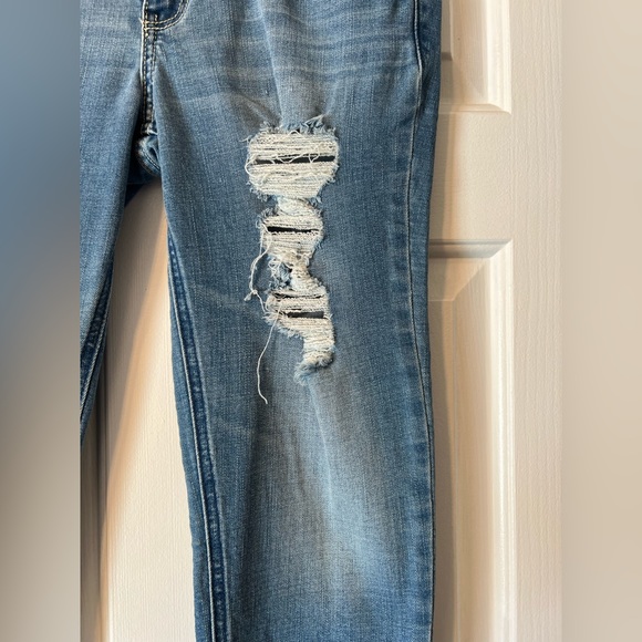 Hollister Cropped Jeans - Picture 5 of 6